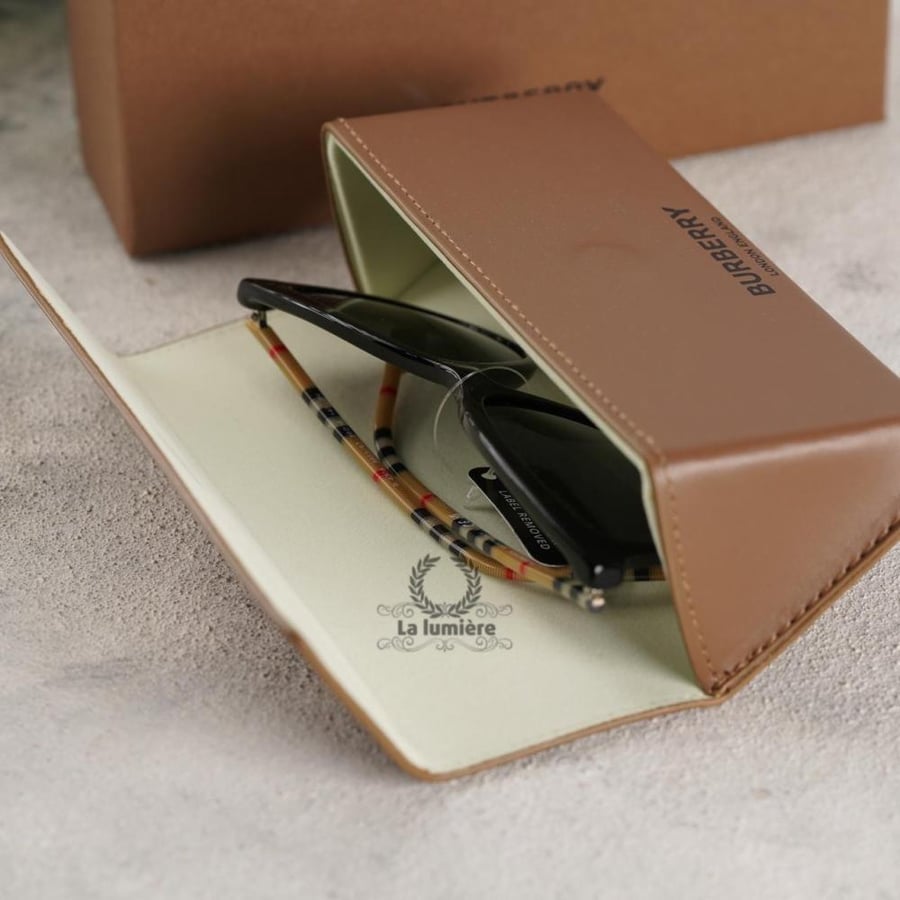 نظارة burberry