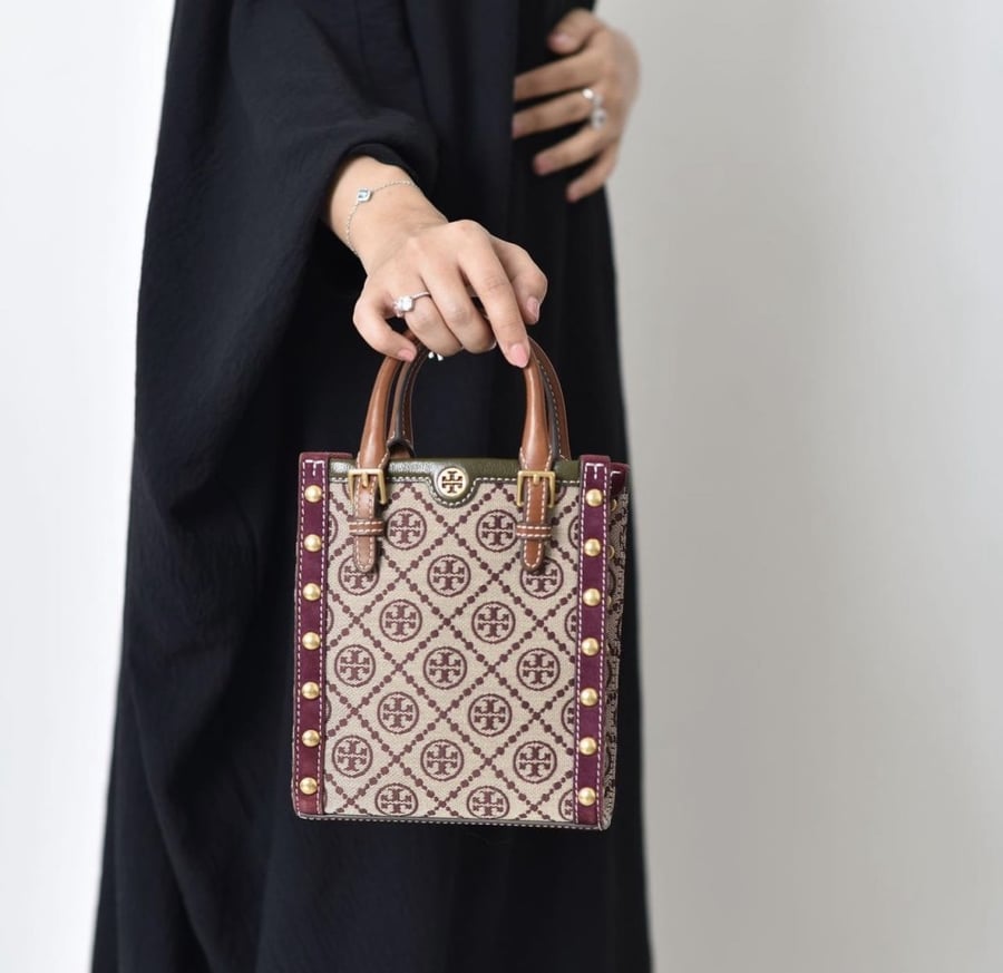 شنطة tory burch