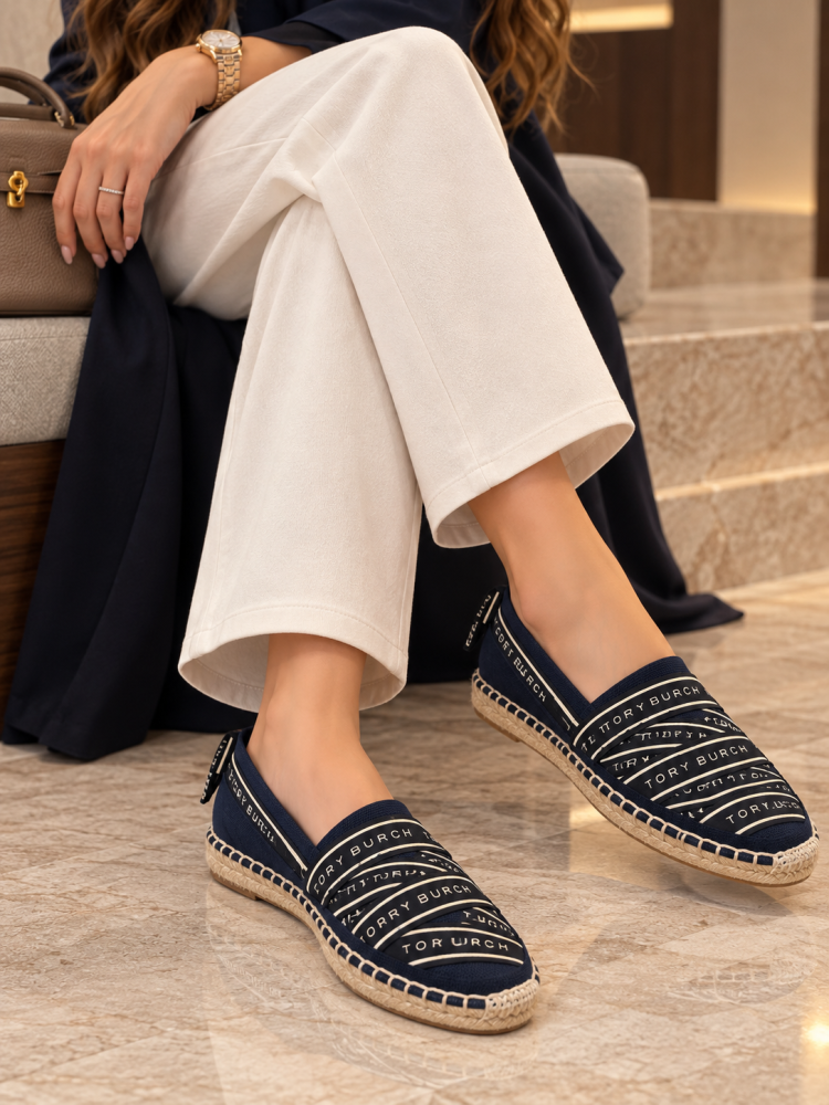 حذاء tory burch