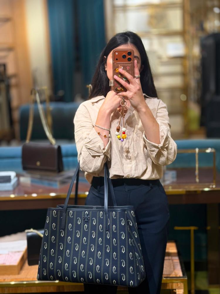 شنطة Tory burch