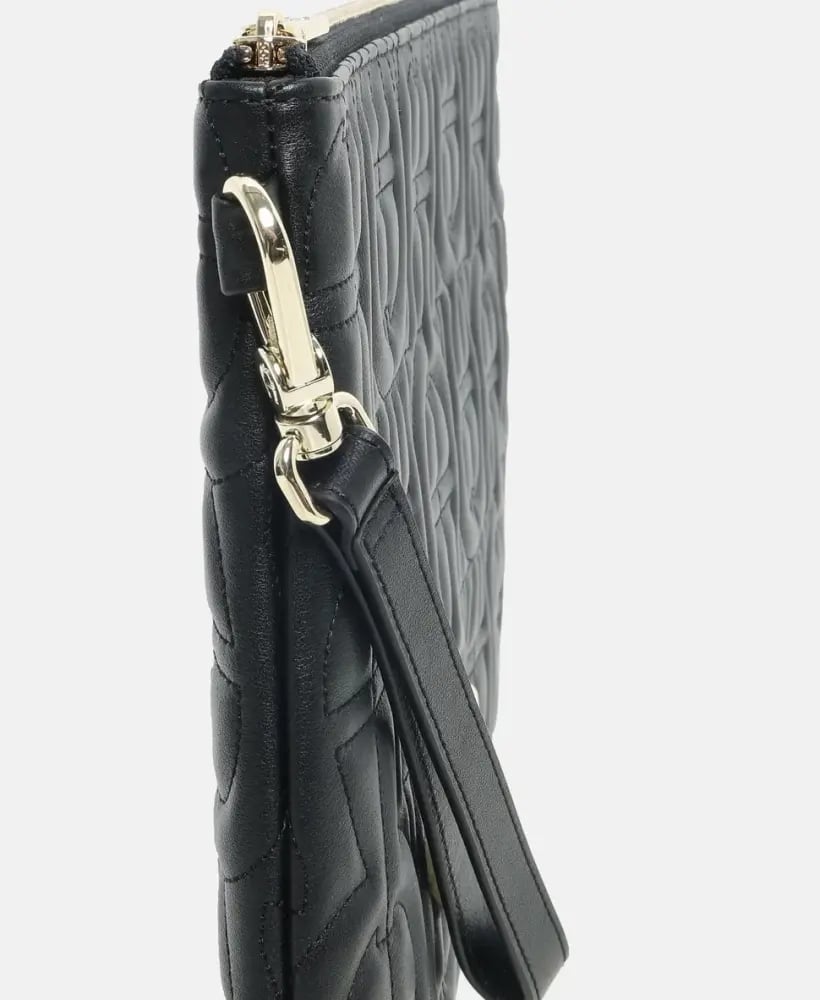 شنطة aigner