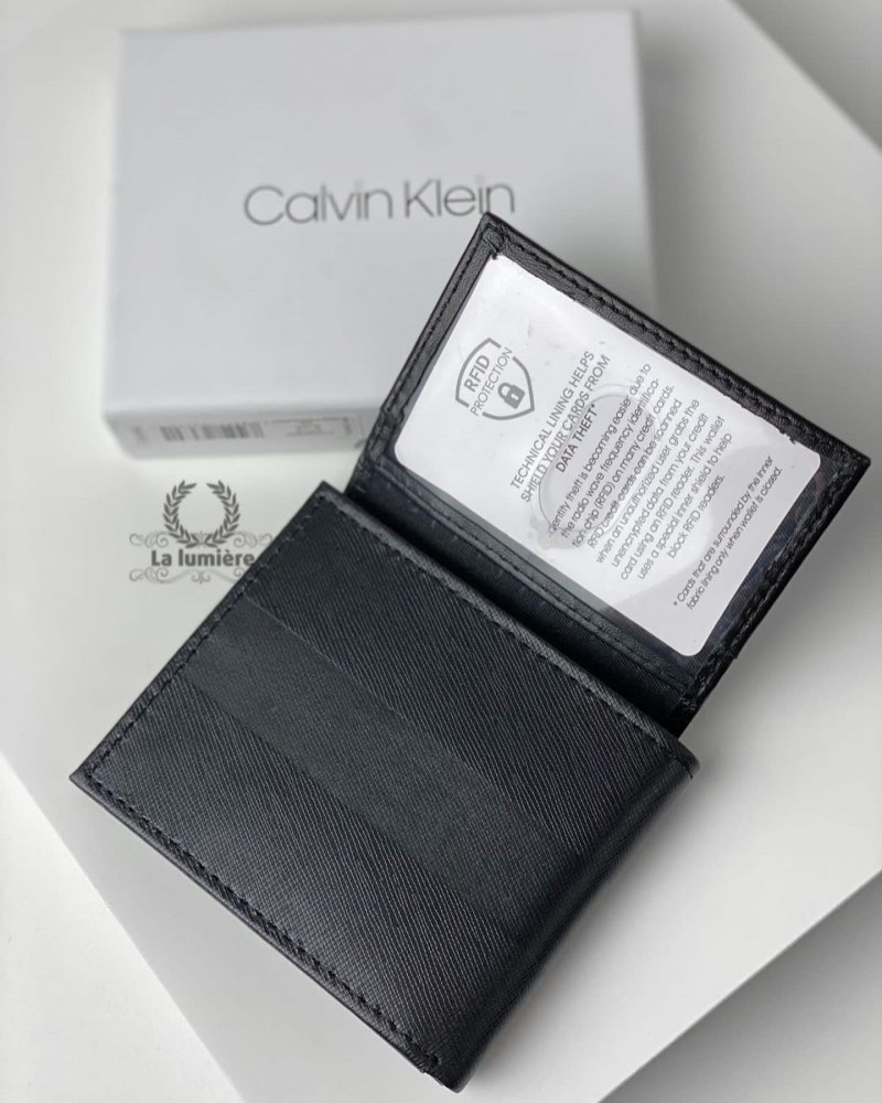 محفظة Calvin klein