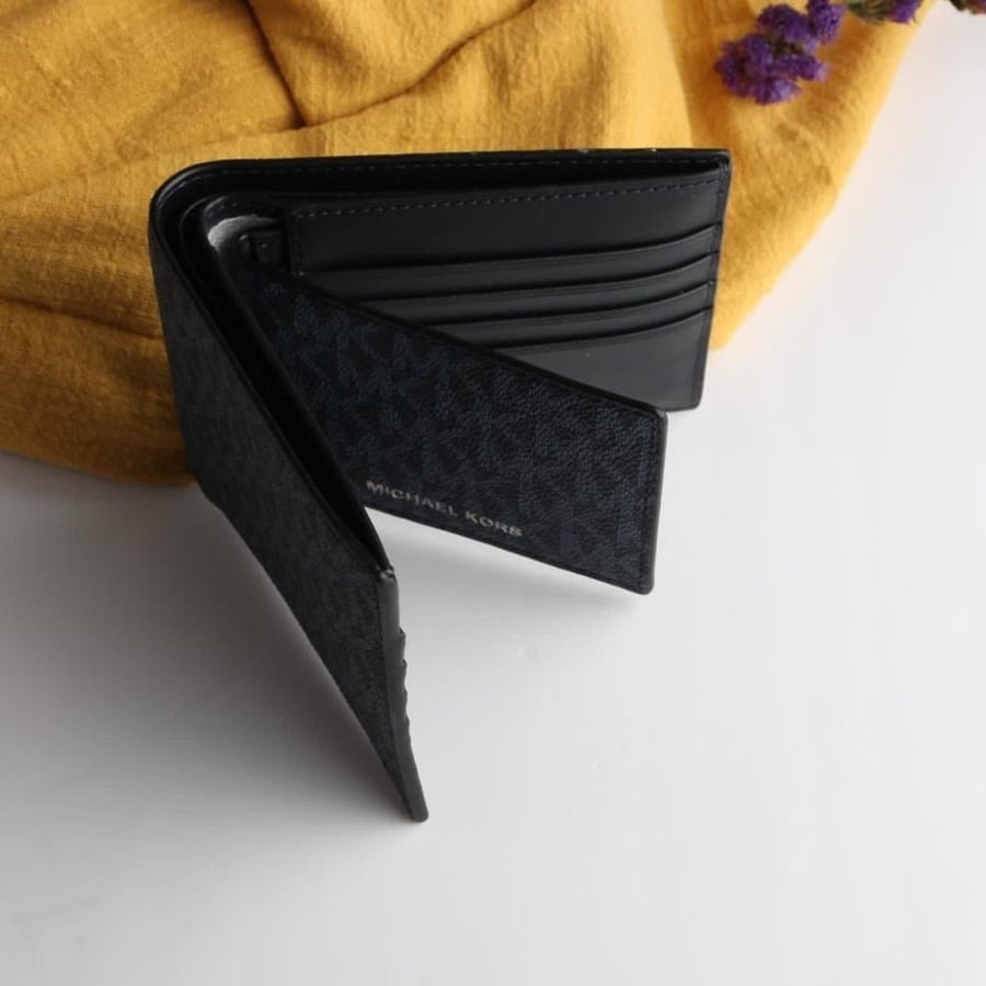 محفظة michael kors