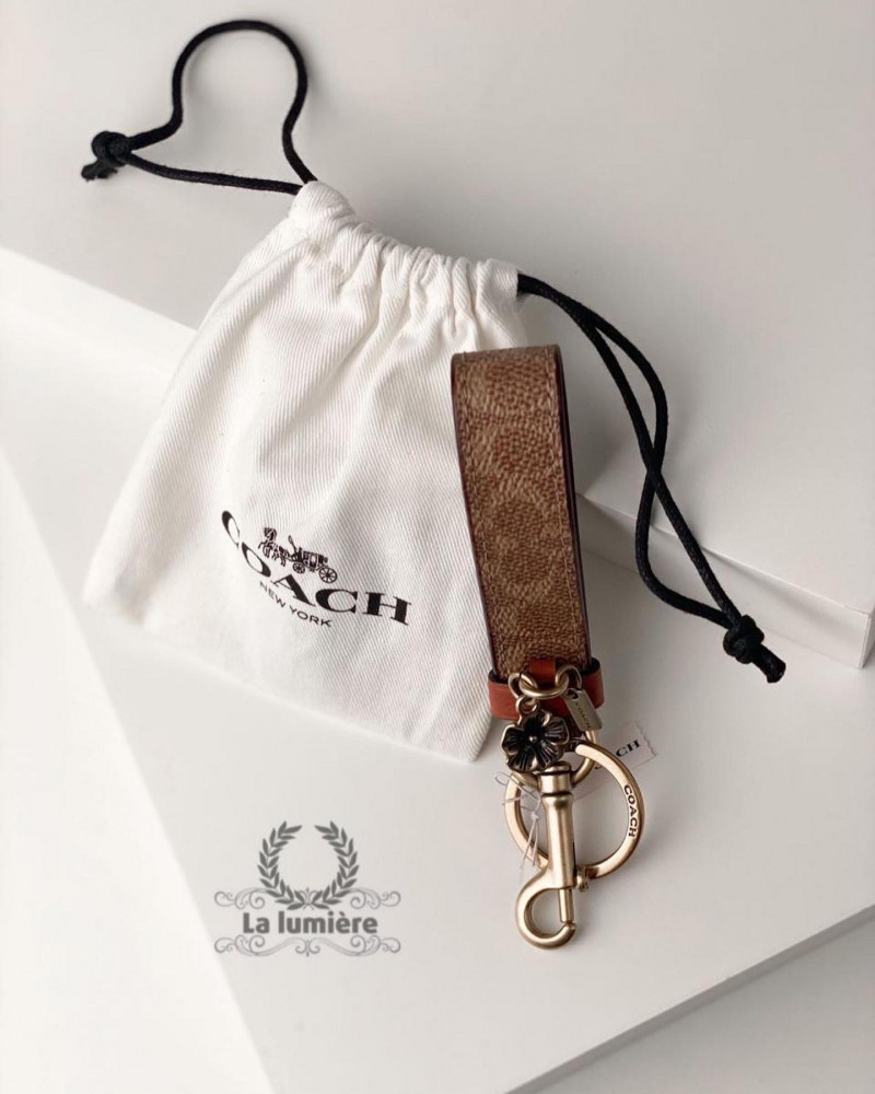 ميدالية coach