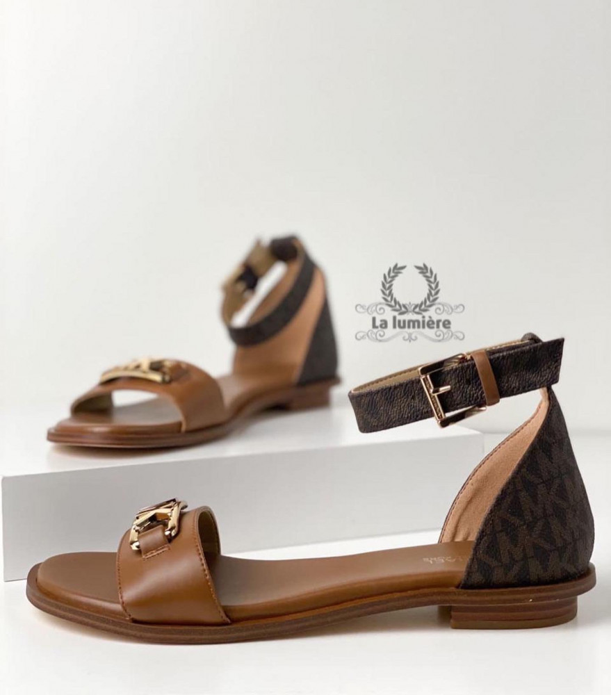 حذاء michael kors