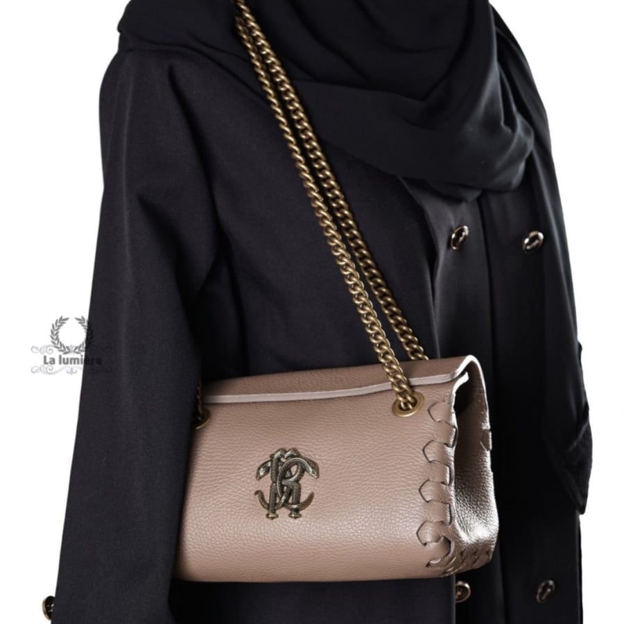 شنطة roberto cavalli