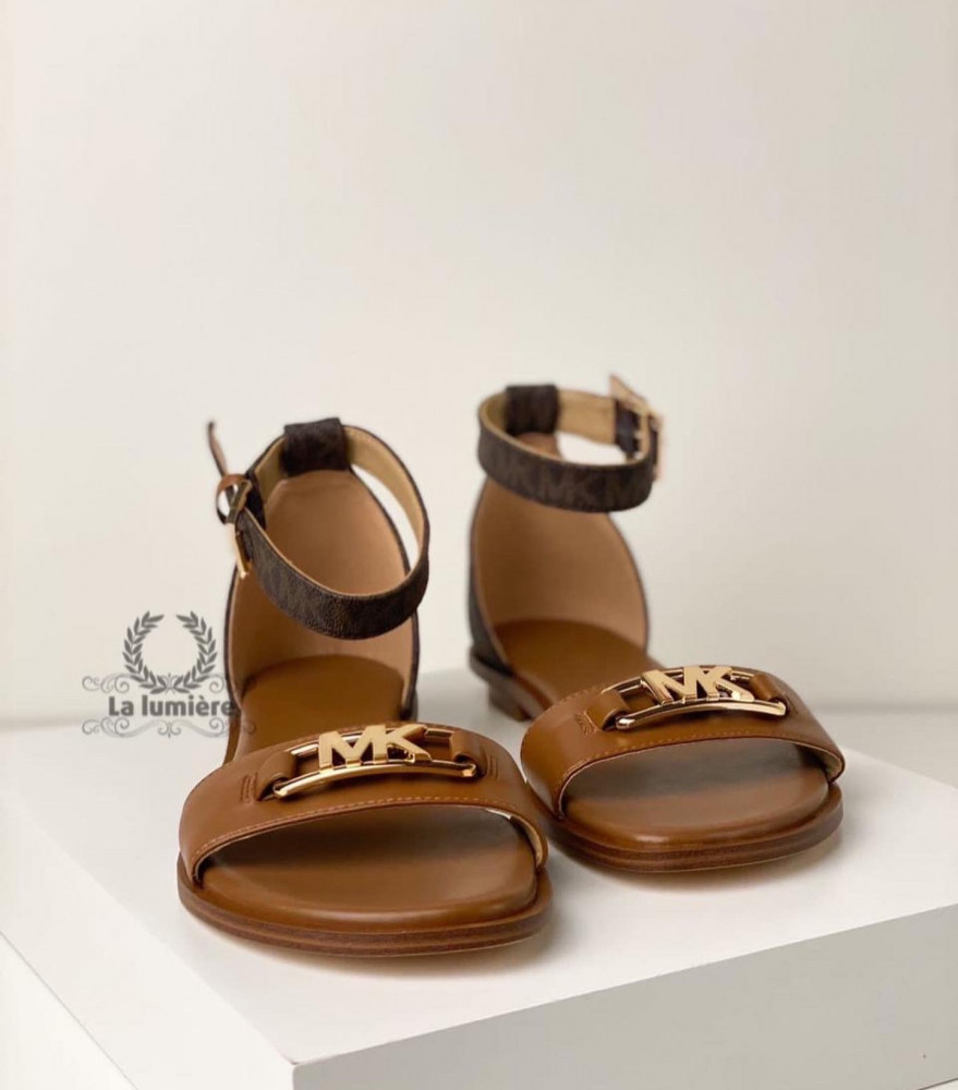 حذاء michael kors
