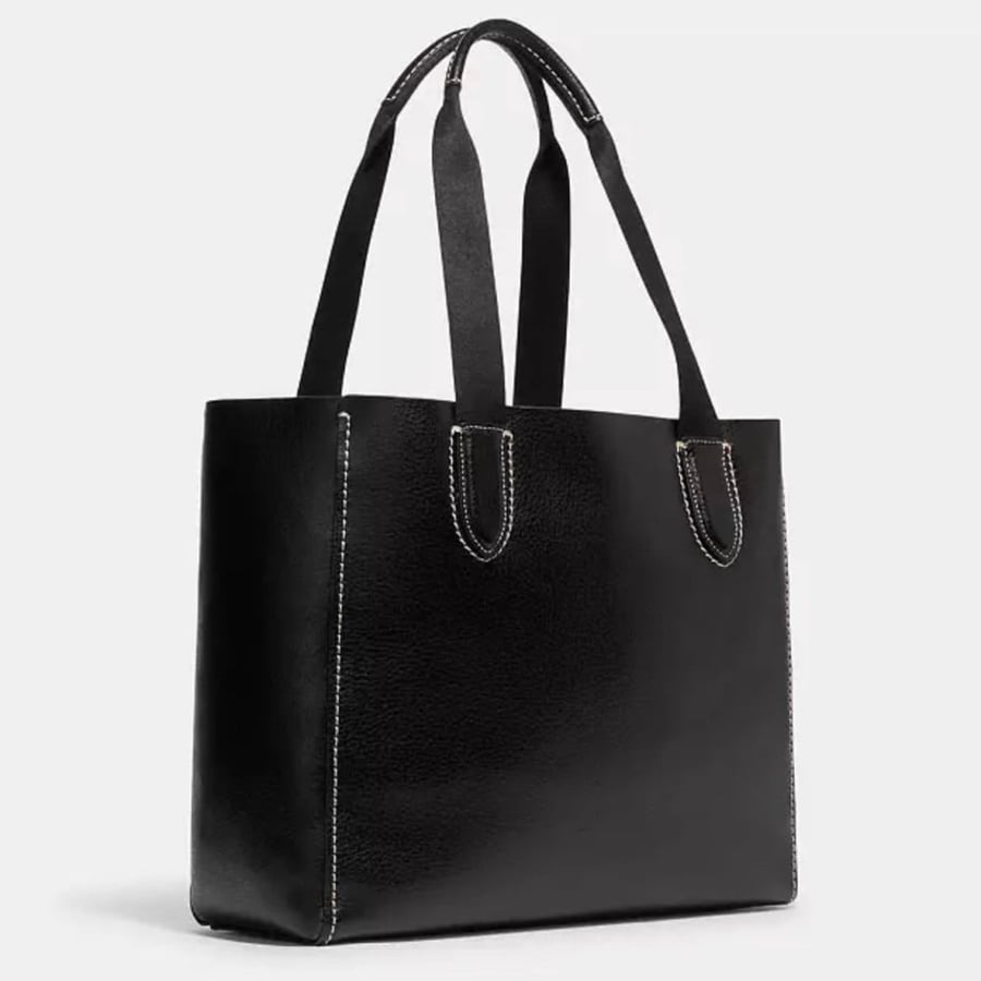 شنطة coach