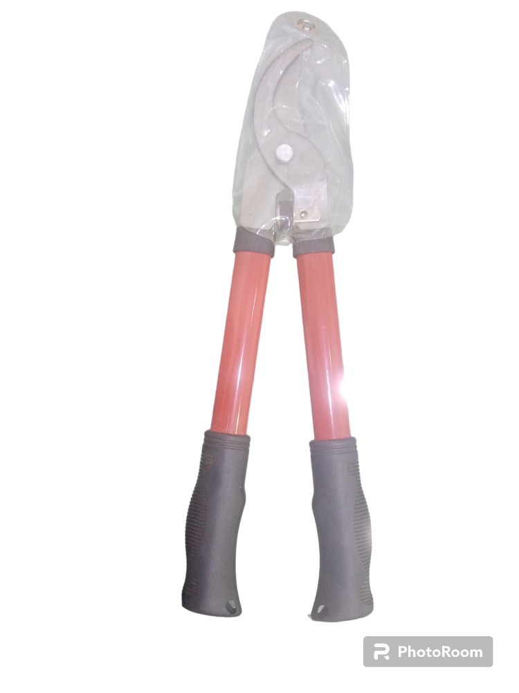 مقص اظلاف    hoof secateurs