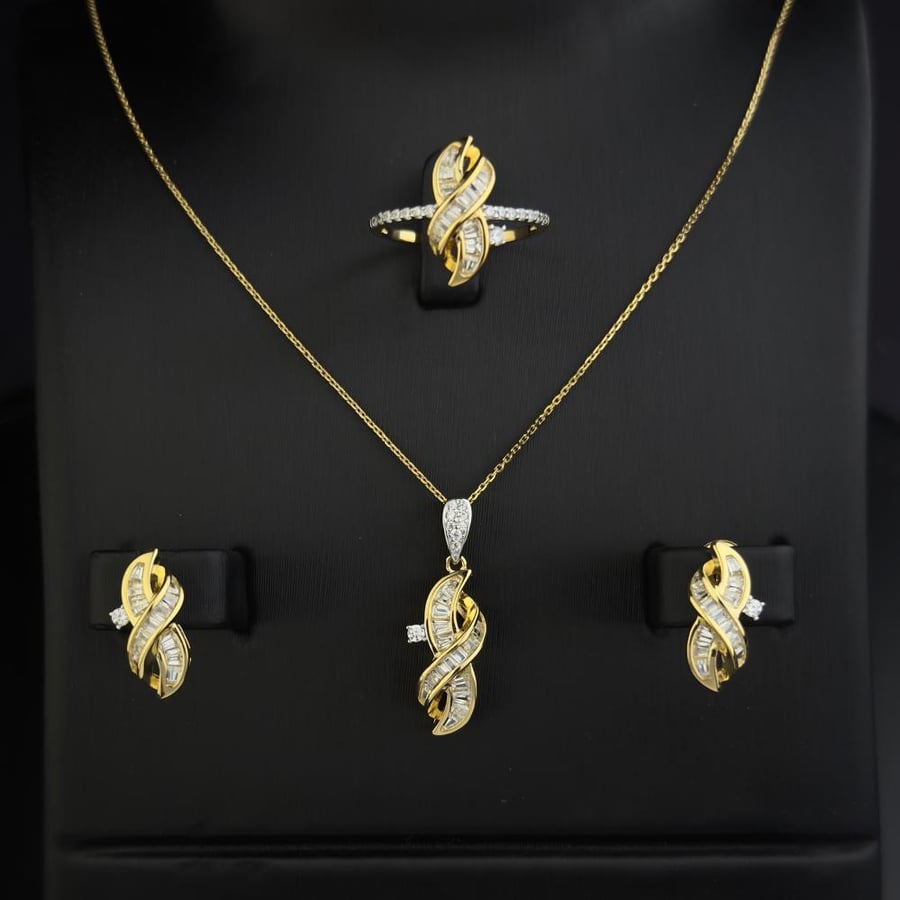 Three-piece gold silver set from Rams