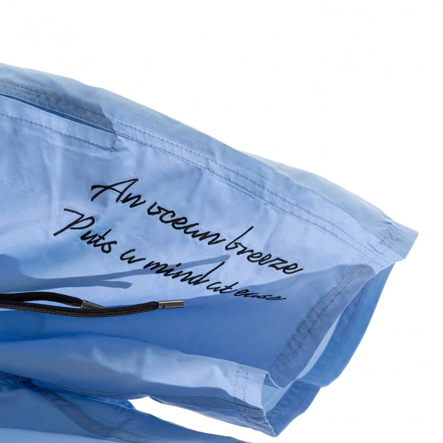 شورت أزرق فاتح (Light Blue Short)