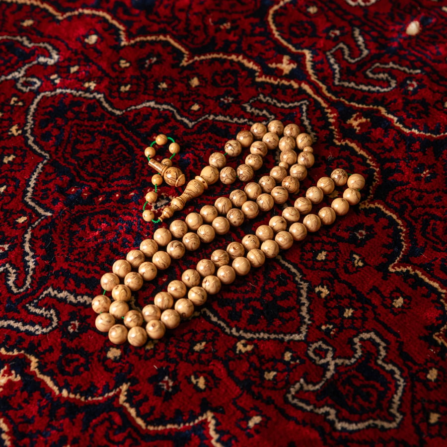 مسبحة سورينتال فاخرة بيج معرق من حبة واحدة 80 خرزة (F517)