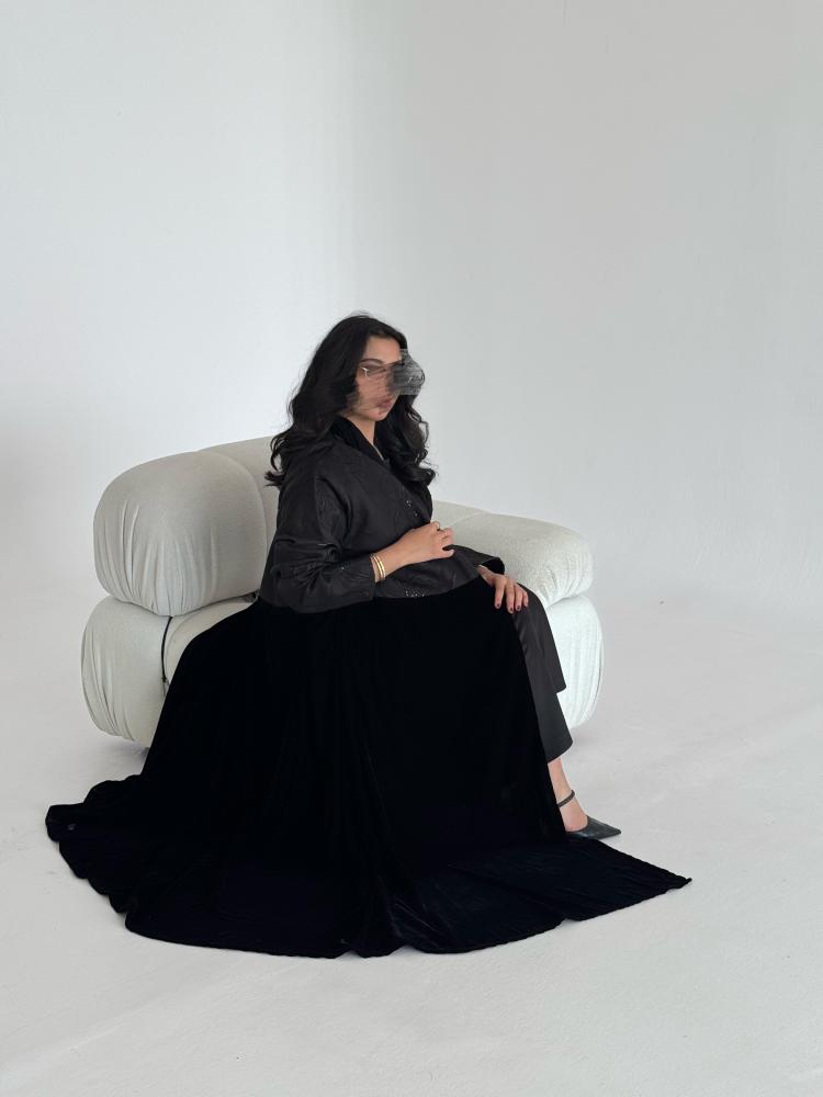 Velvet and embroidered fabric