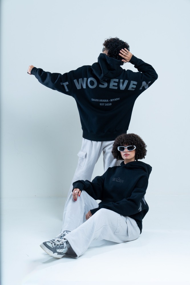2SEVEN Oversize Hoodie - Black