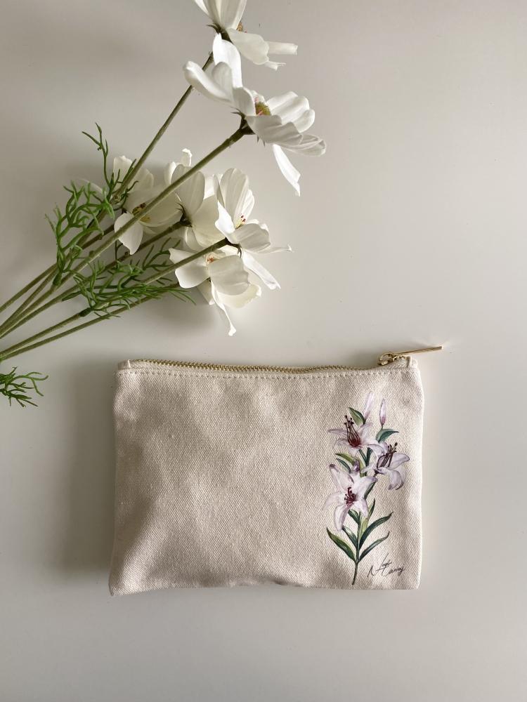 Makeup bag