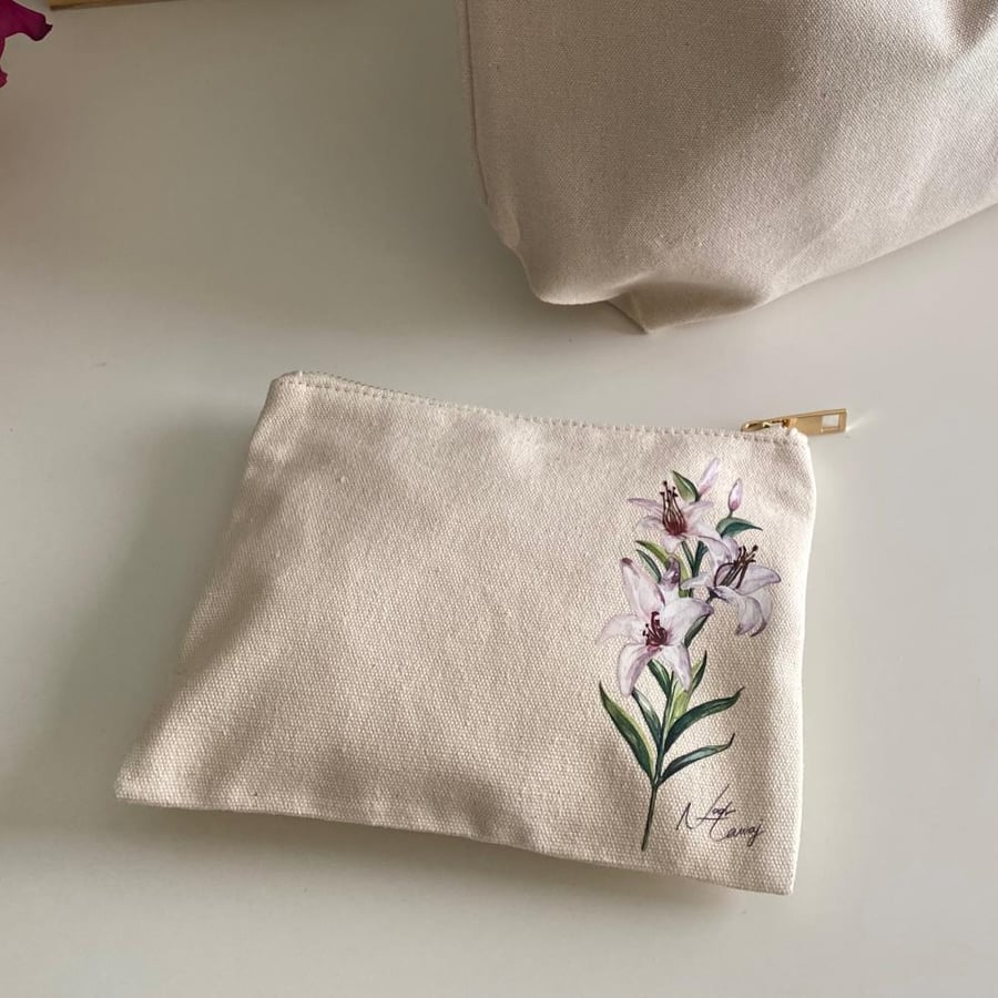 Makeup bag