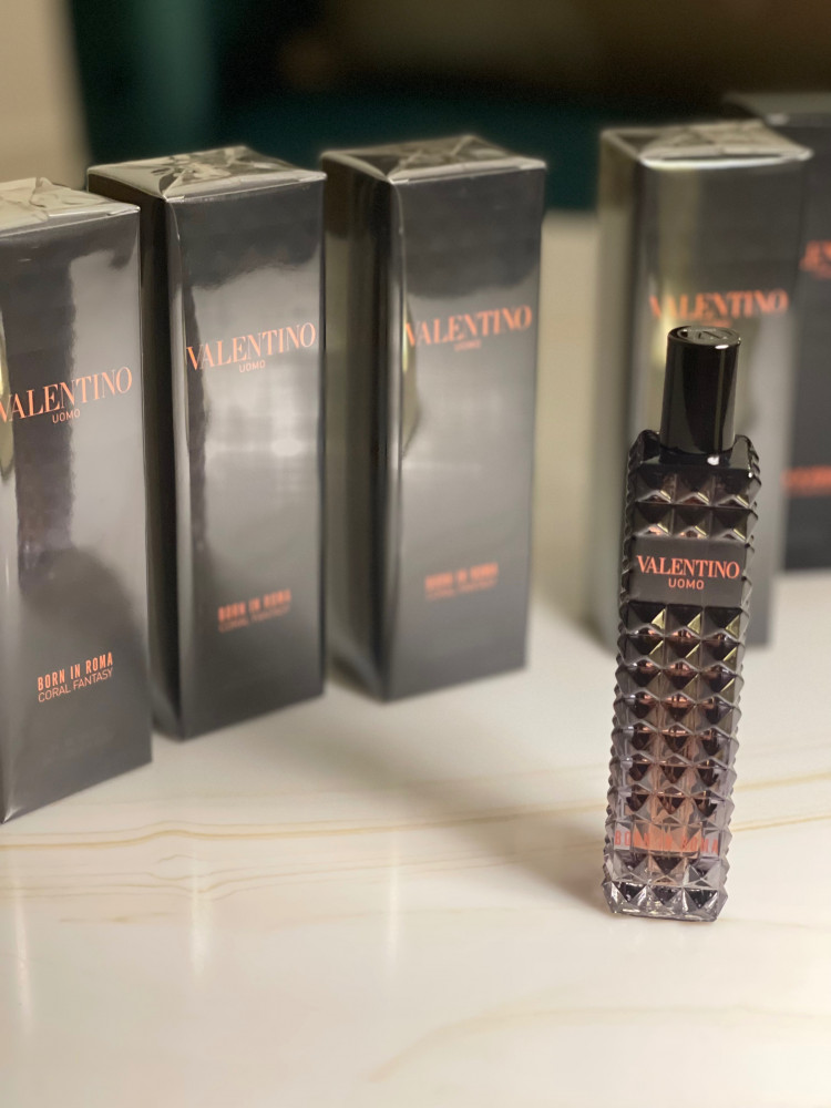 عطر فالنتينو الاسود