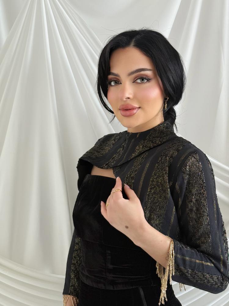 فستان من ثلاث قطع
