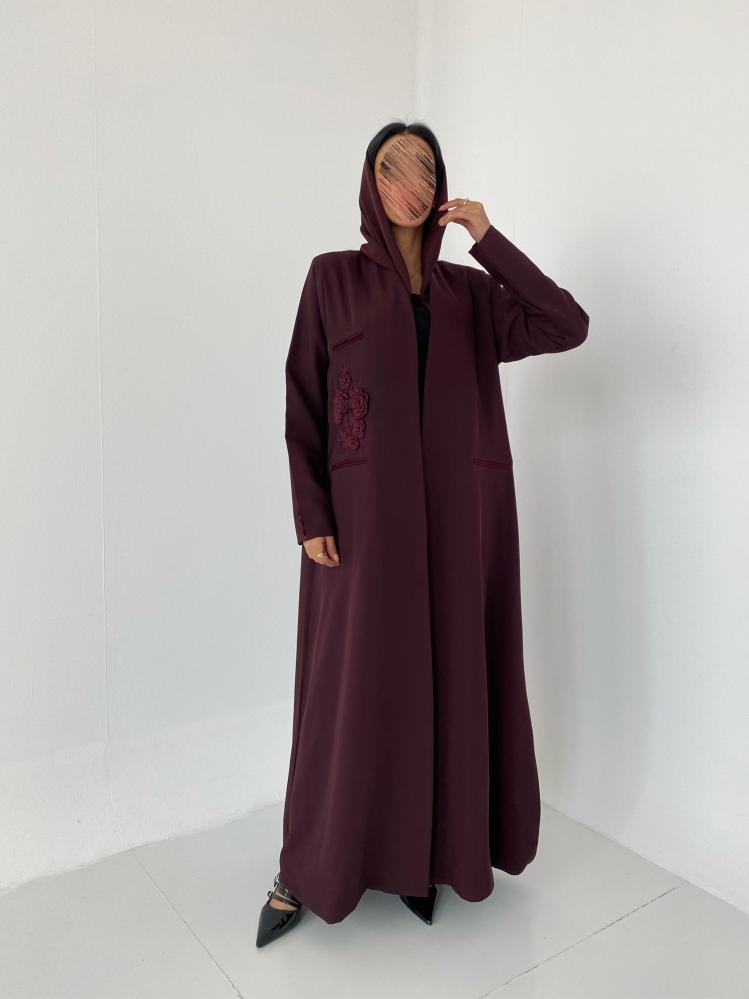 بليزر باللون العنابي- نوع القماش كريب