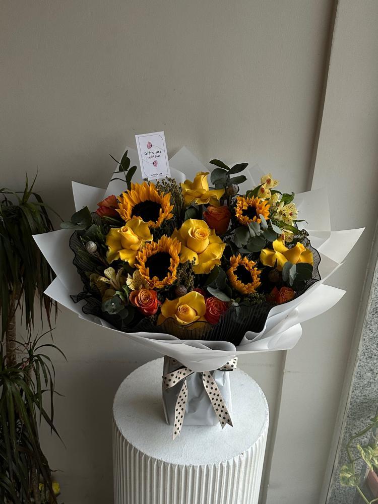 باقة ورد متنوعه ل دوار الشمس | Assorted bouquet of sunflowers