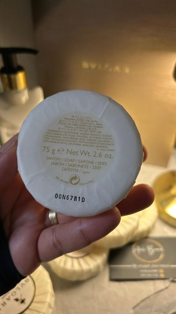 صابونه بلغاري The blanc White Tea Soap