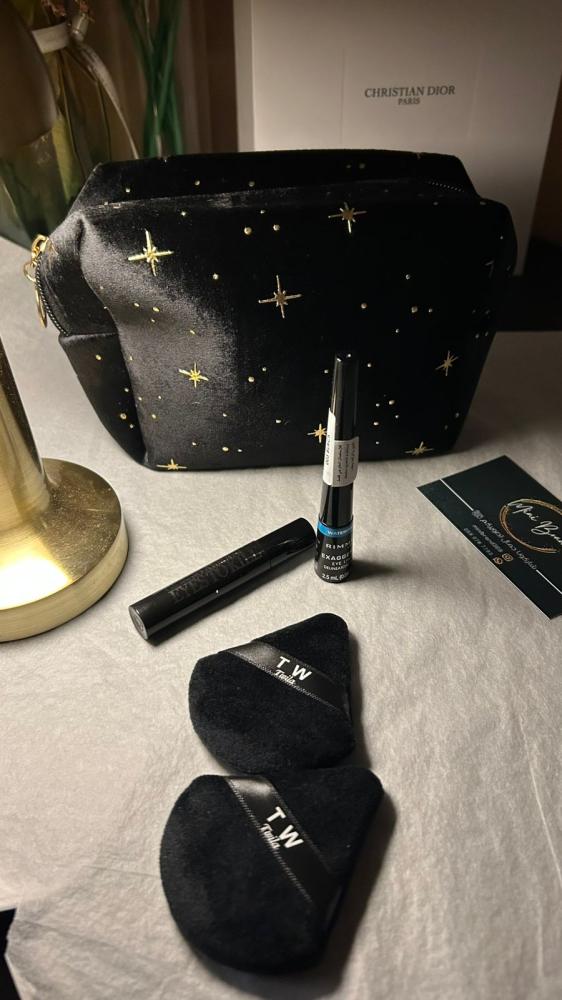 مجموعة Black Colour المتنوعة