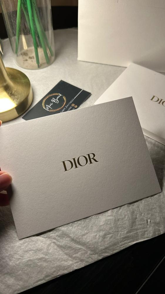 كارد قفت Dior