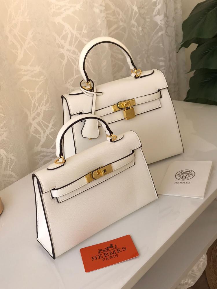 حقيبه نسائيه من Hermès