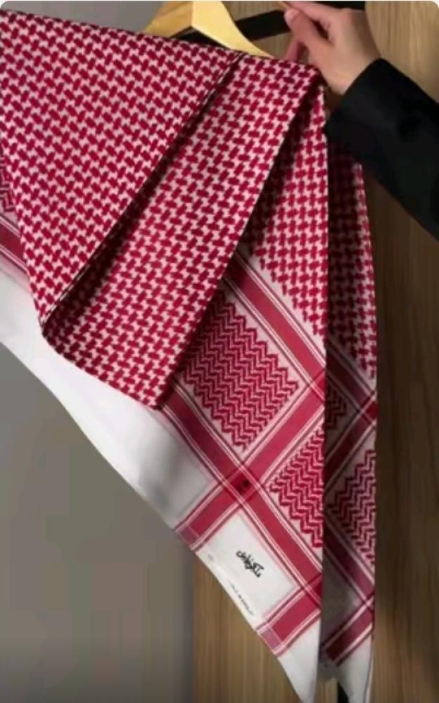 عرض ملكي شماغين ملكي خاص غامق الإصدار الجديد 2026