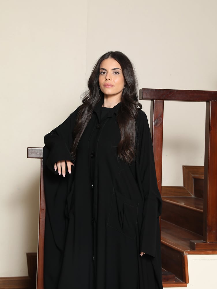 عباية سوداء راقية أكون كوتور