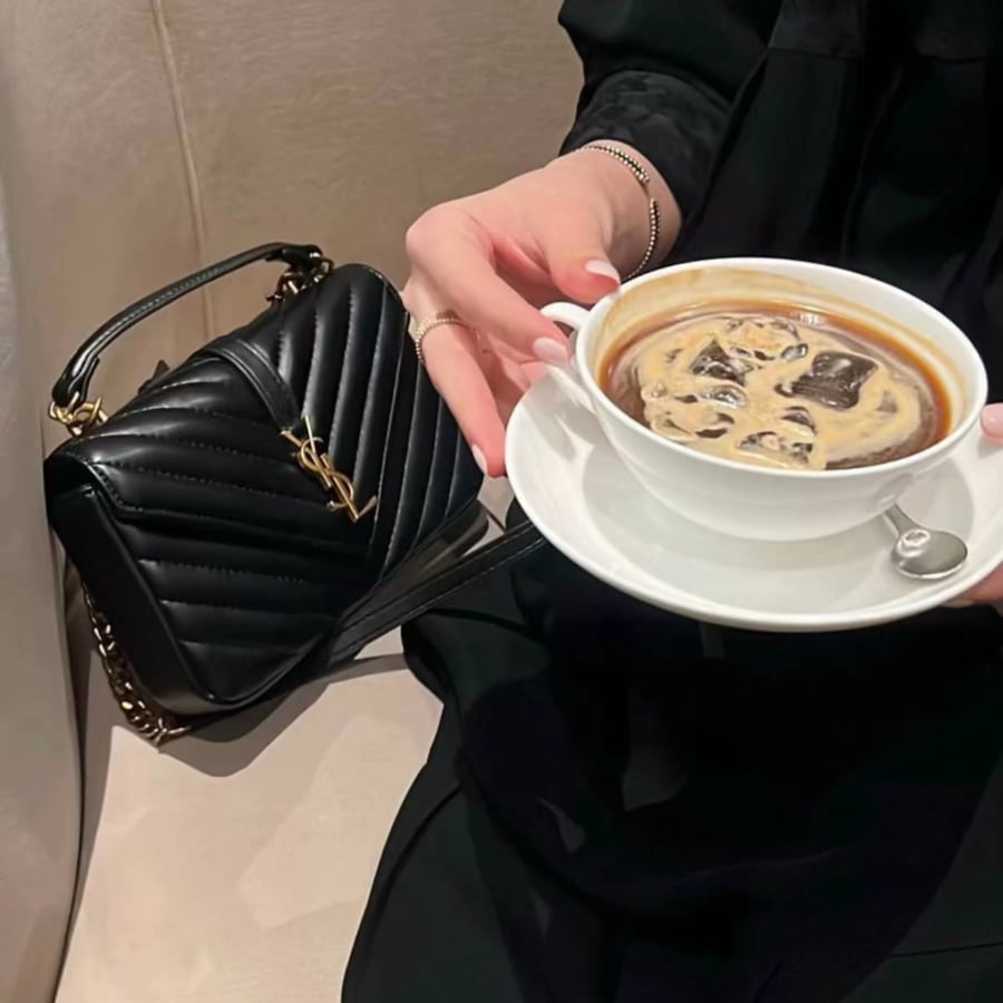 Saint Laurent (YSL)