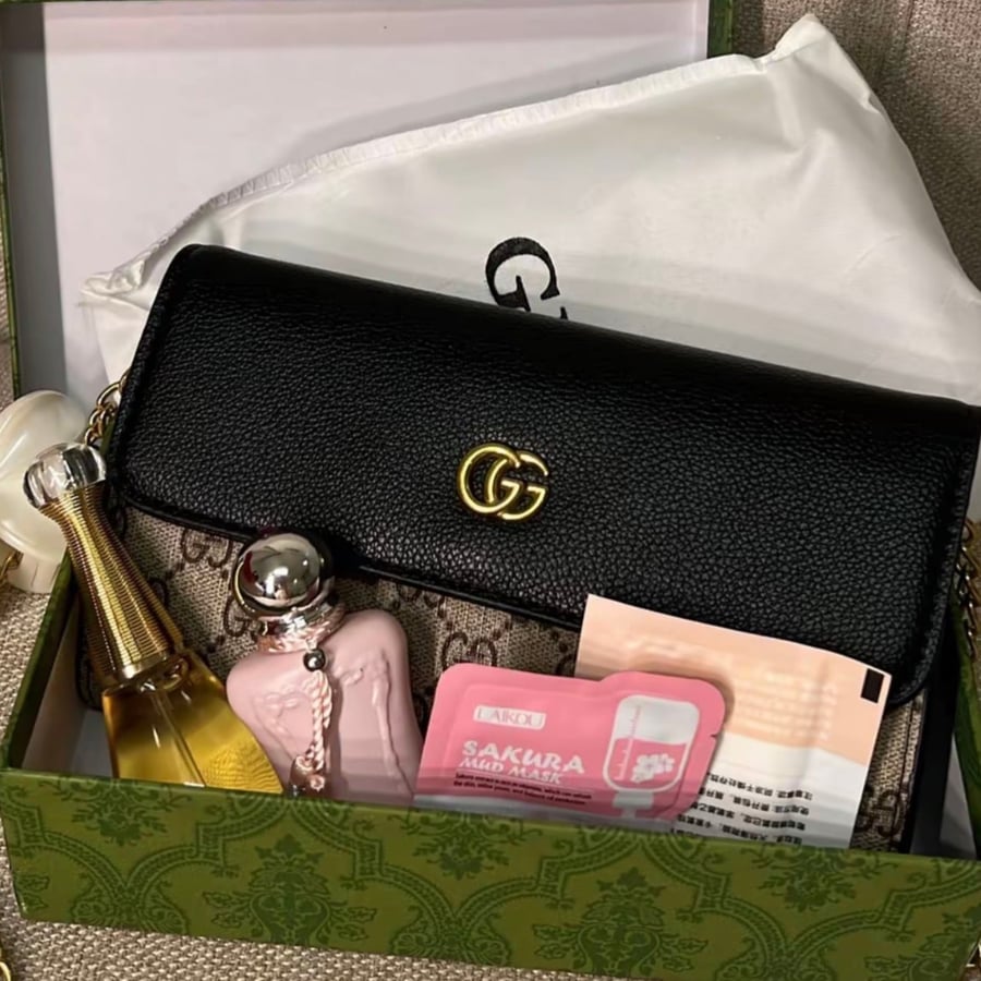 Mini GG Chain Wallet Bag