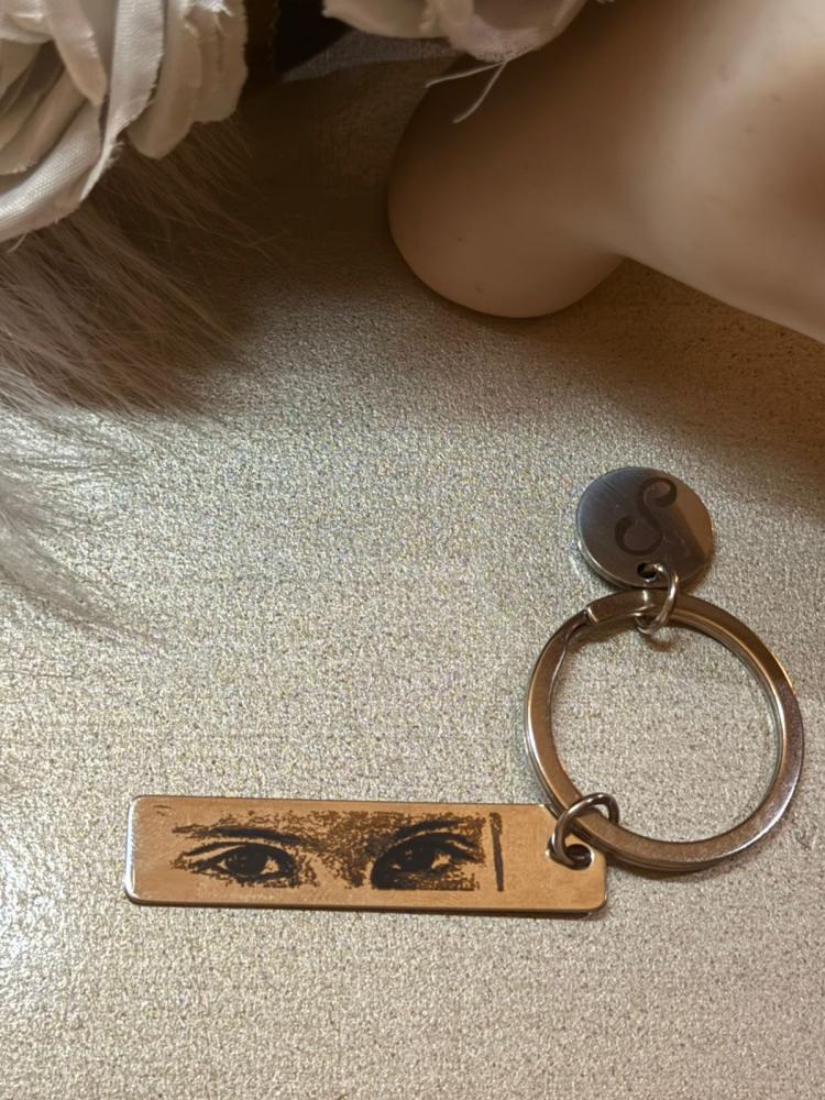 ميدالية مفتاح ستيل مع الرسم