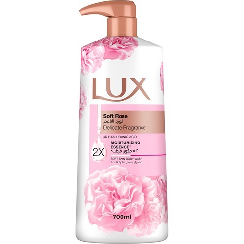 لوكس غسول جسم الورد الناعم - 700مل على خلفية بيضاء