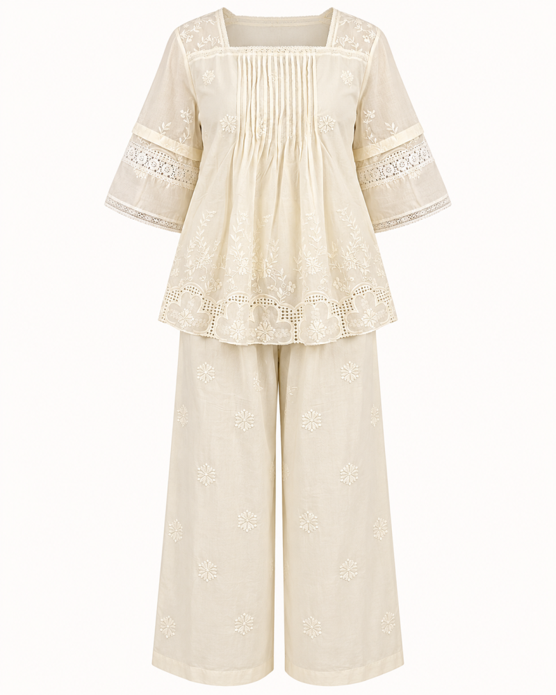 طقم كريمي مطرّز من القطن الطبيعي Cotton set