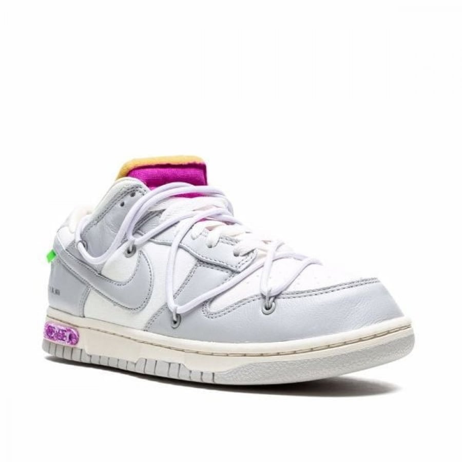 NIKE DUNK LOW X OFF-WHITE LOT 1