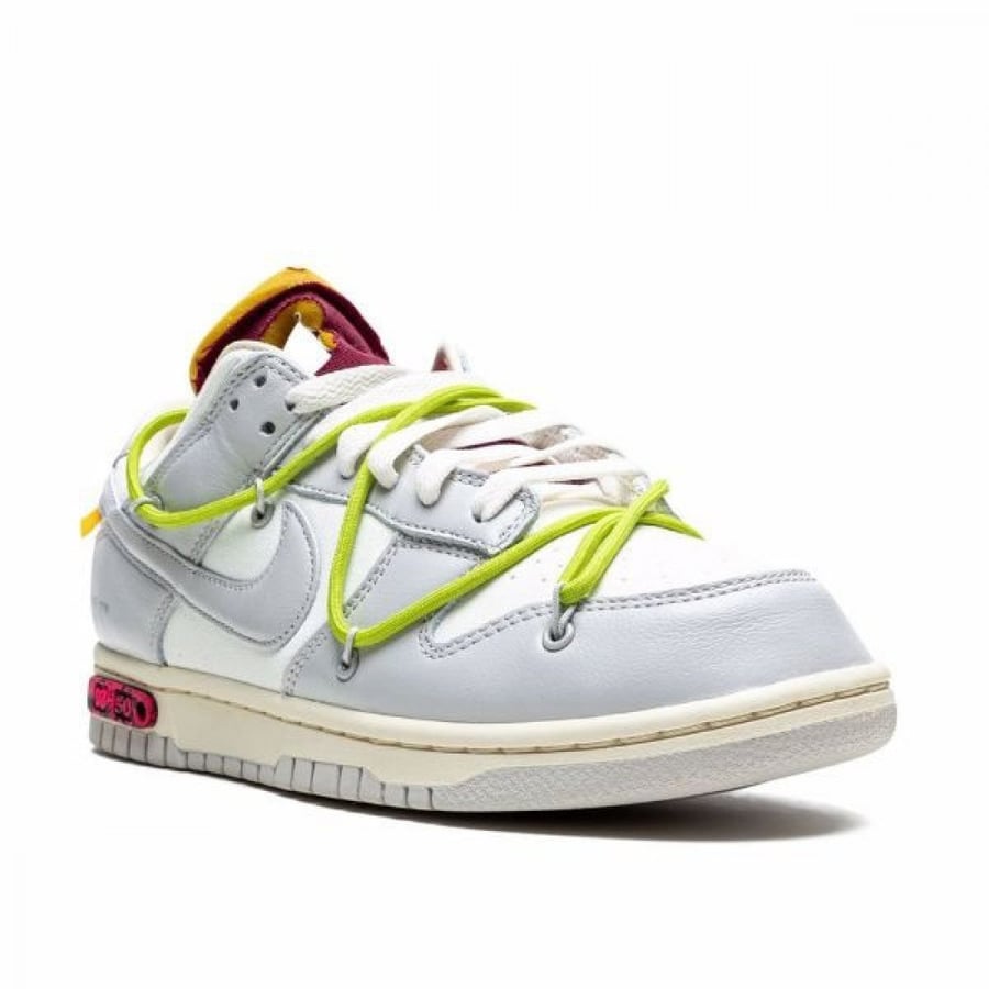 NIKE DUNK LOW X OFF-WHITE LOT