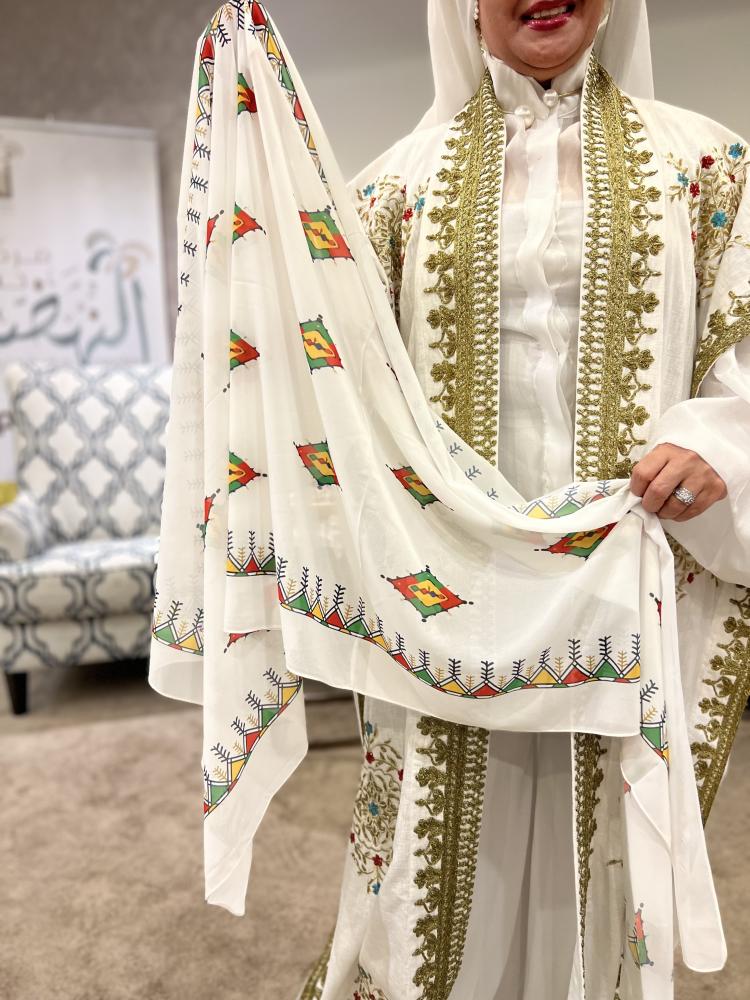 طرحة شيفون بتصميم هوية المملكة
