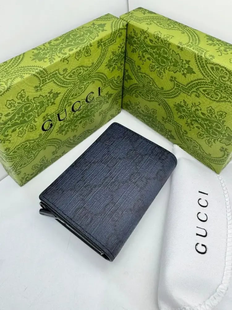 محفظة رجالي جلد Gucci