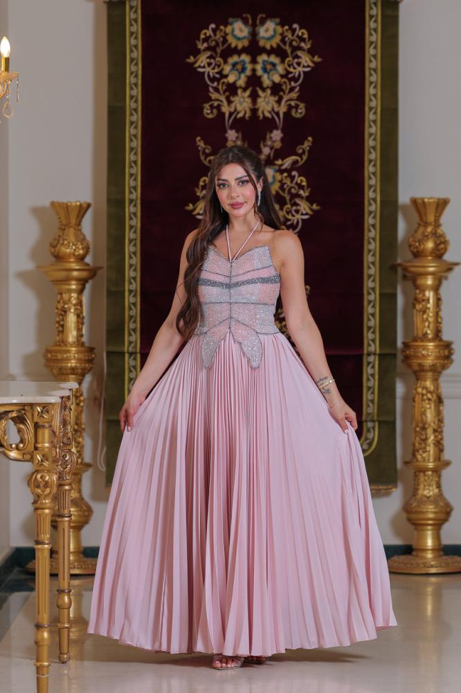 فستان سهرة بتطريز في الصدر  LD1490