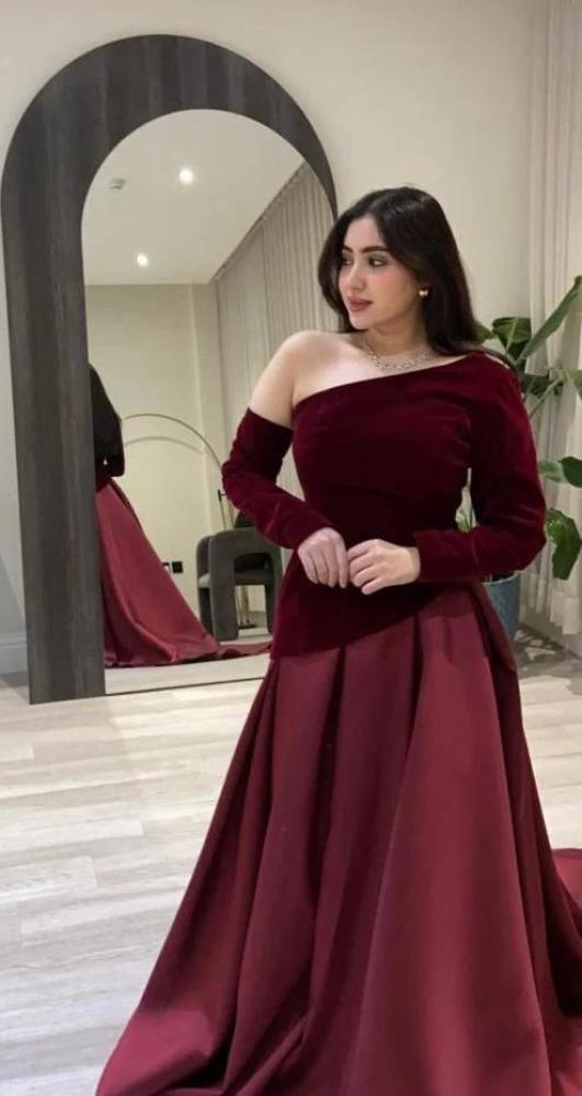 فستان برغندي جذاب