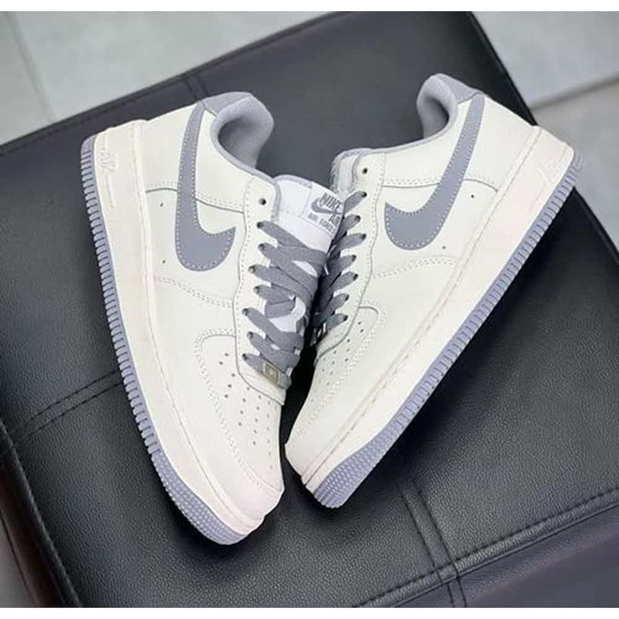 Nike Air Force