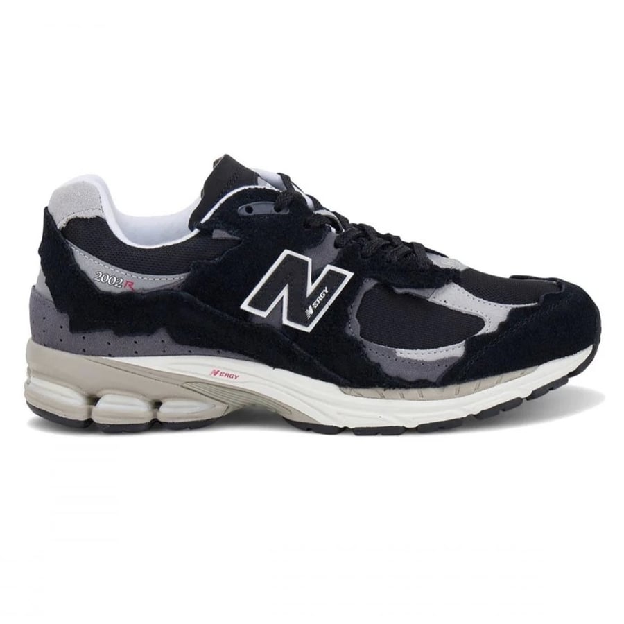 New Balance 2002R