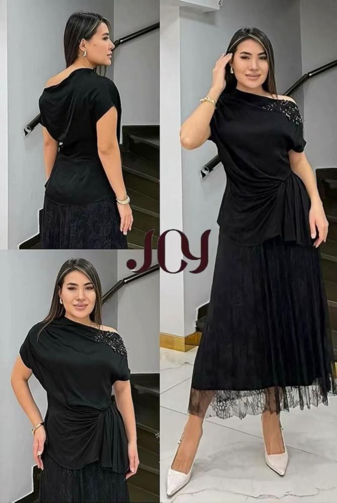 طقم بلوزة درابيه وتنورة دانتيل سوداء