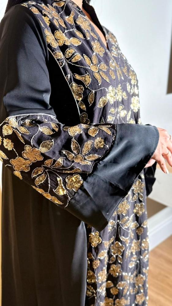 Luxury women's thobe black color - Dar Al-Jawhara