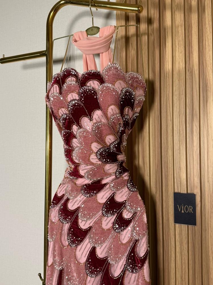 Asom the flesh-colored dress