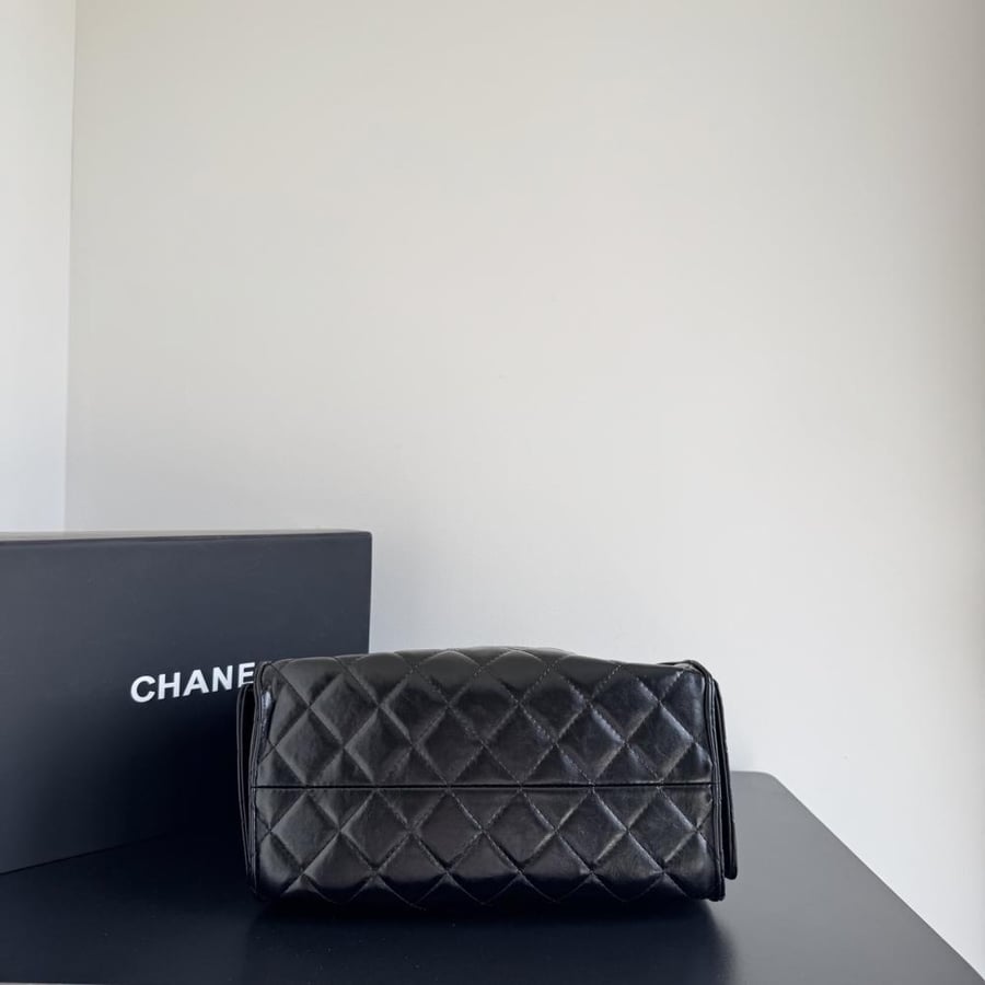 شنط شانيل ( اسود لمعة ) Chanel bag