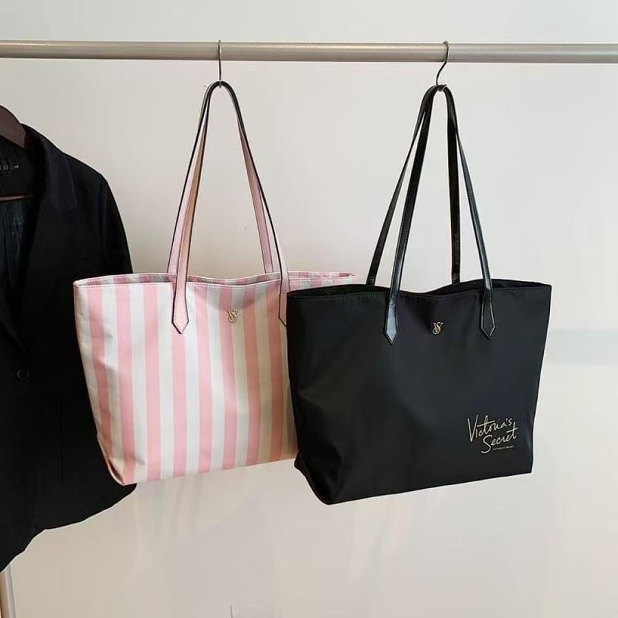Victoria's Secret bag black