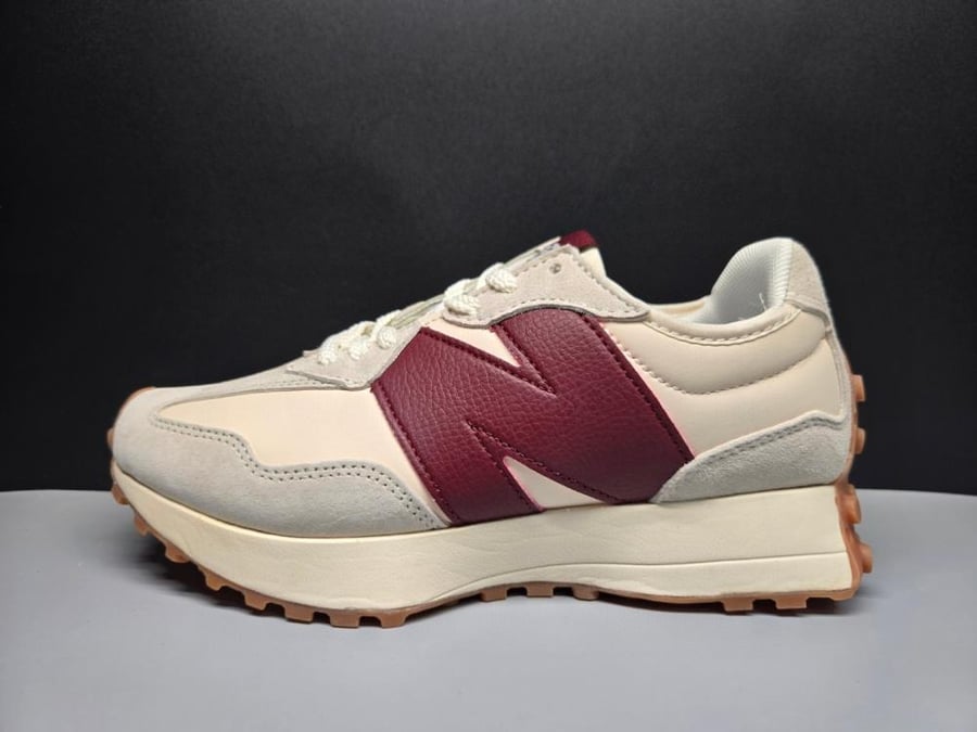 سبورت Newbalance