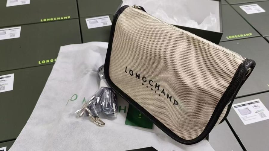 Longchamp